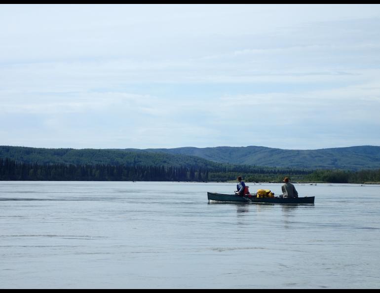 Jason Clark and Alison Beamer float the lower Tanana River. Photo by Ned Rozell.