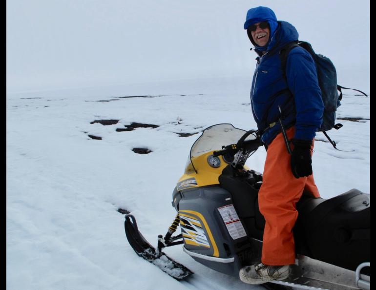 Craig George leads Ned Rozell on a snowmachine trail north of Utqiagvik in May 2010. Photo by Ned Rozell.