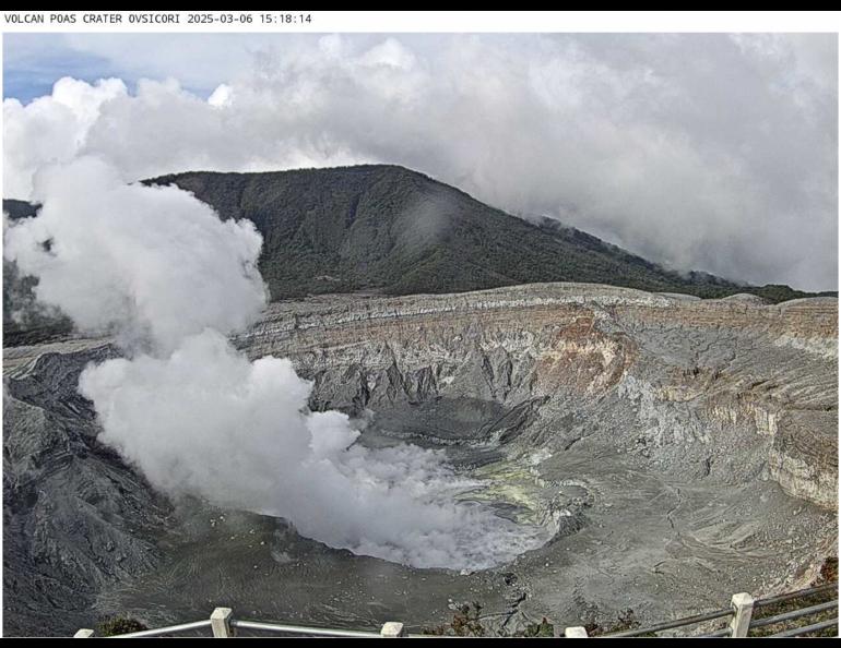 Emissions rise from the Poás volcano crater on March 6, 2025. Image from Volcanological and Seismological Observatory of Costa Rica webcam