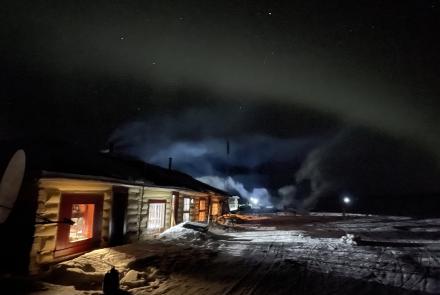 Tolovana Roadhouse, built in 1924, is the only remaining rest stop mushers used in the 1925 Serum Run. Iditarod mushers also used it in 2025. Photo by Ned Rozell.